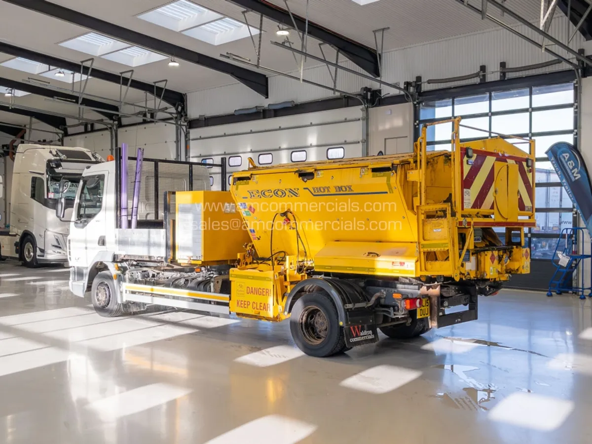 2015 DAF LF 180 ECON AUGERED HOT BOX - Image 4