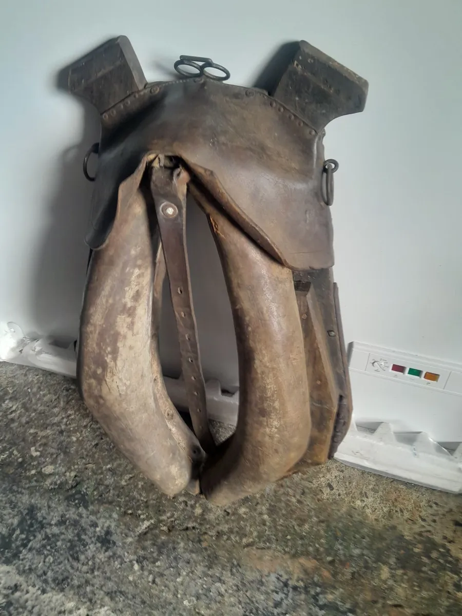 Vintage horse  collar - Image 3