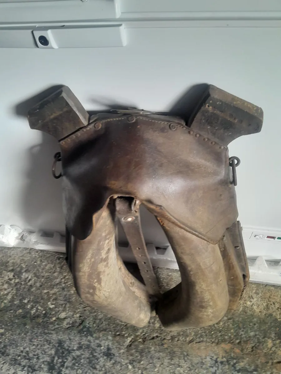 Vintage horse  collar - Image 2