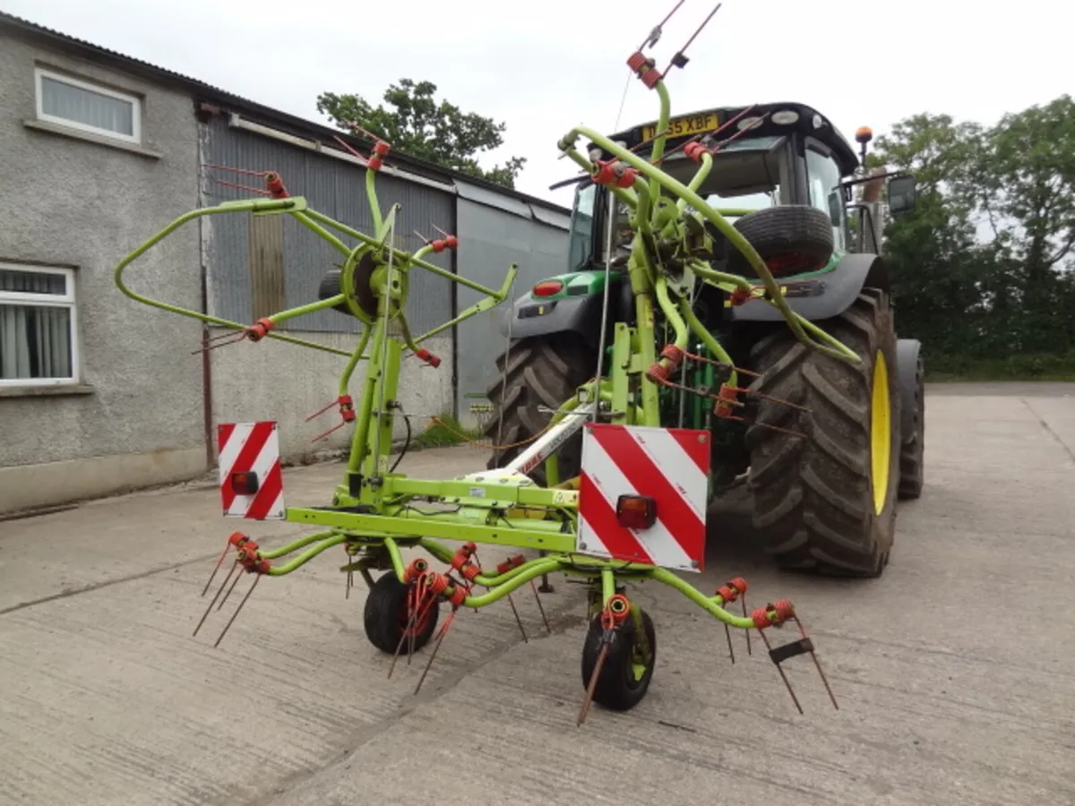 Claas Volto 52 4 Rotor Tedder - Image 4
