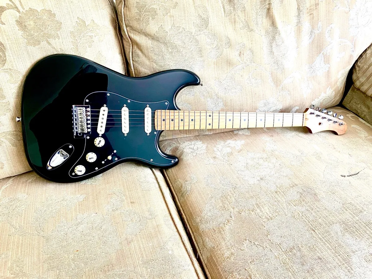Jet Js300 Stratocaster - Image 2