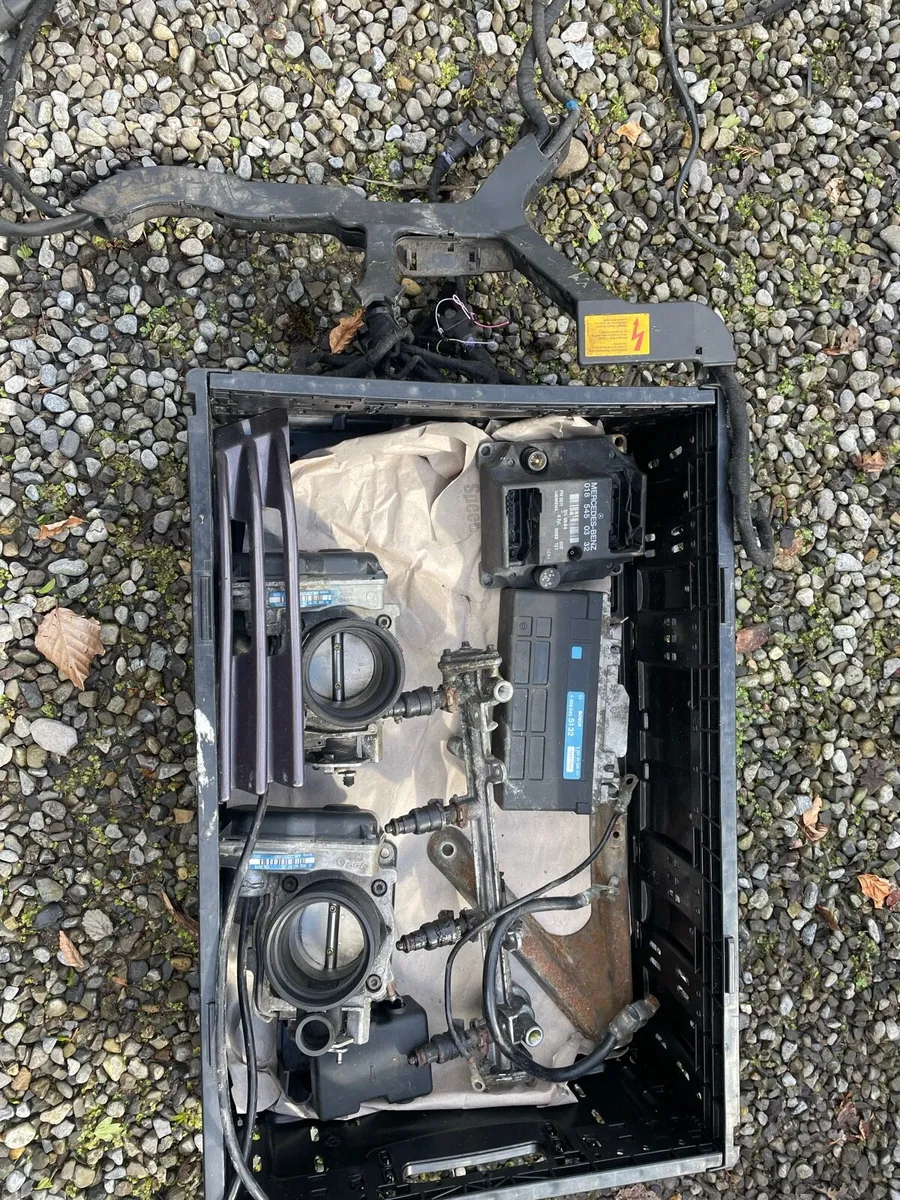 Vintage Mercedes Parts - Image 4