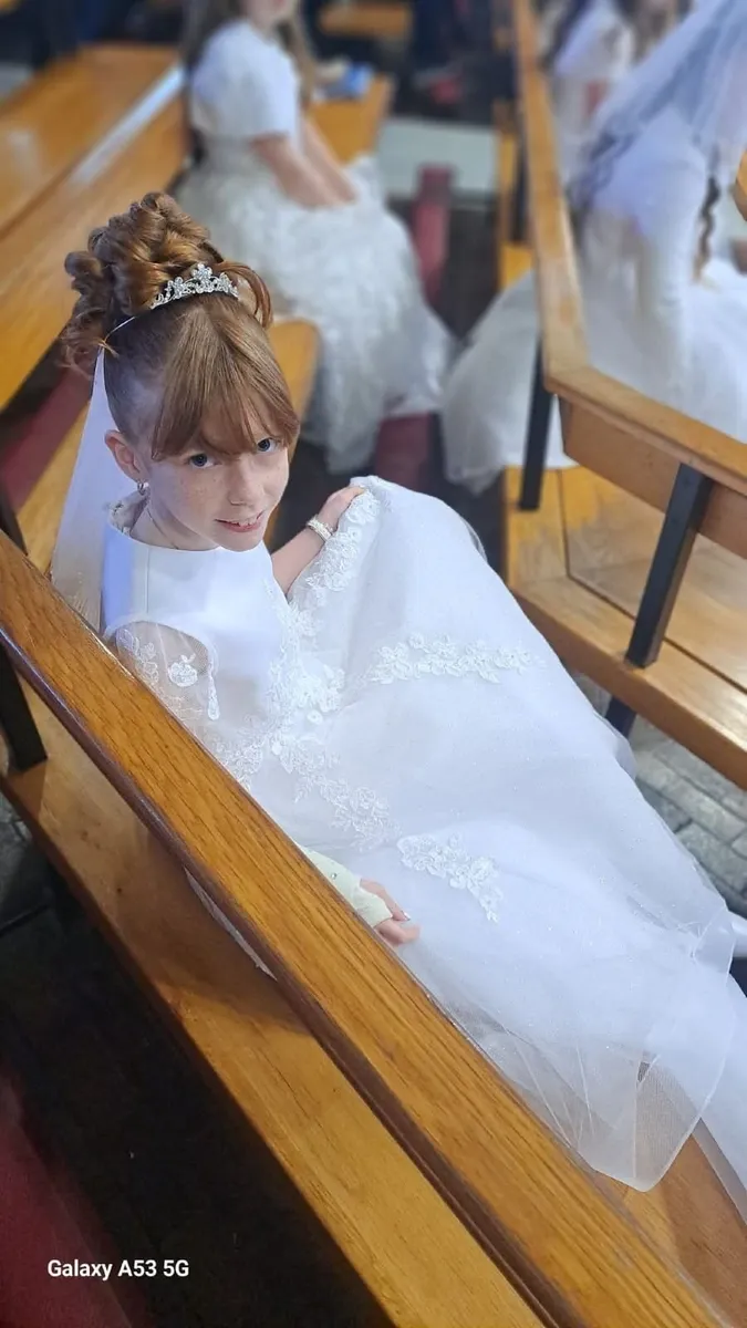 Communion dress - Image 3