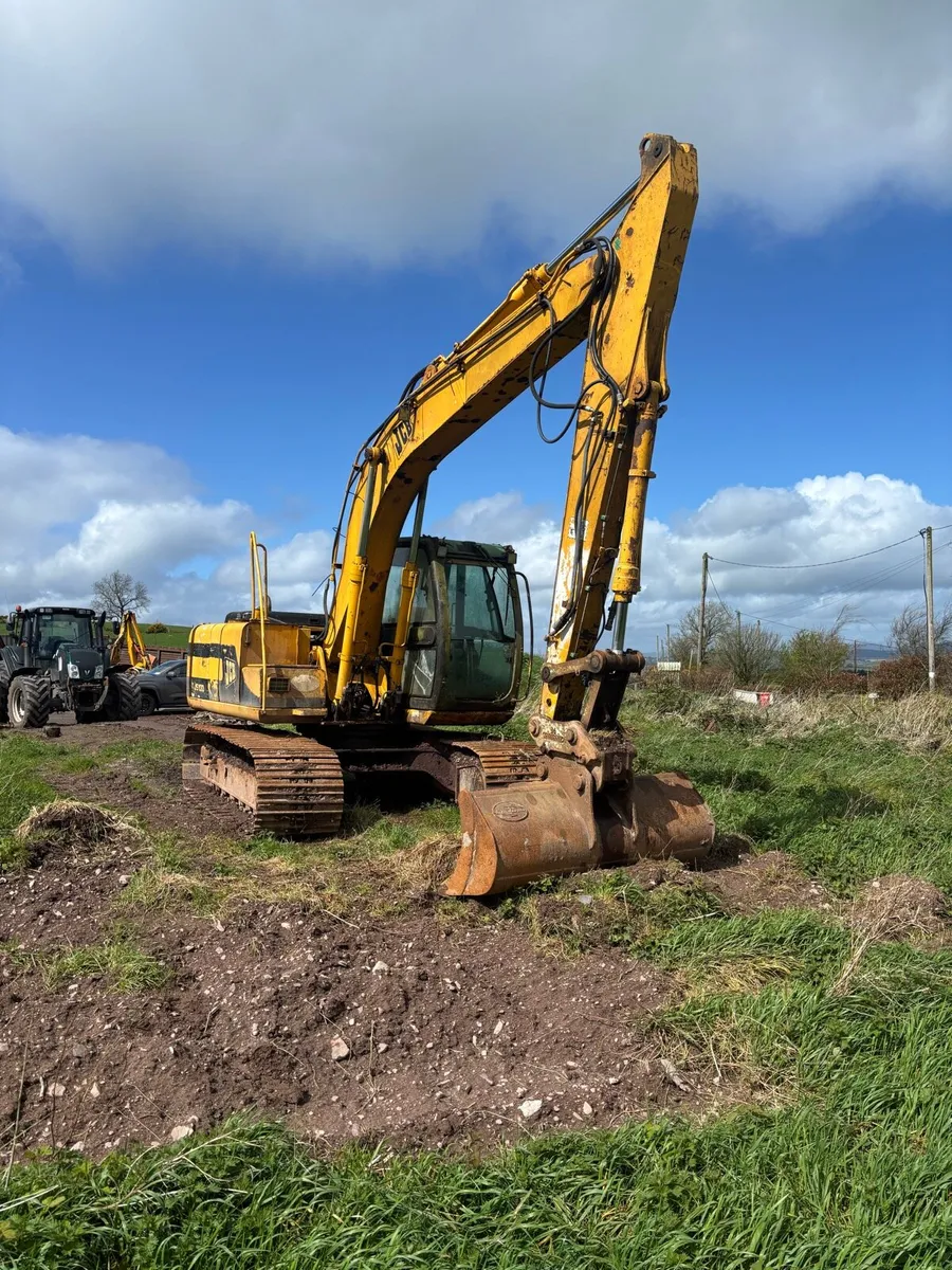 13 ton digger - Image 2