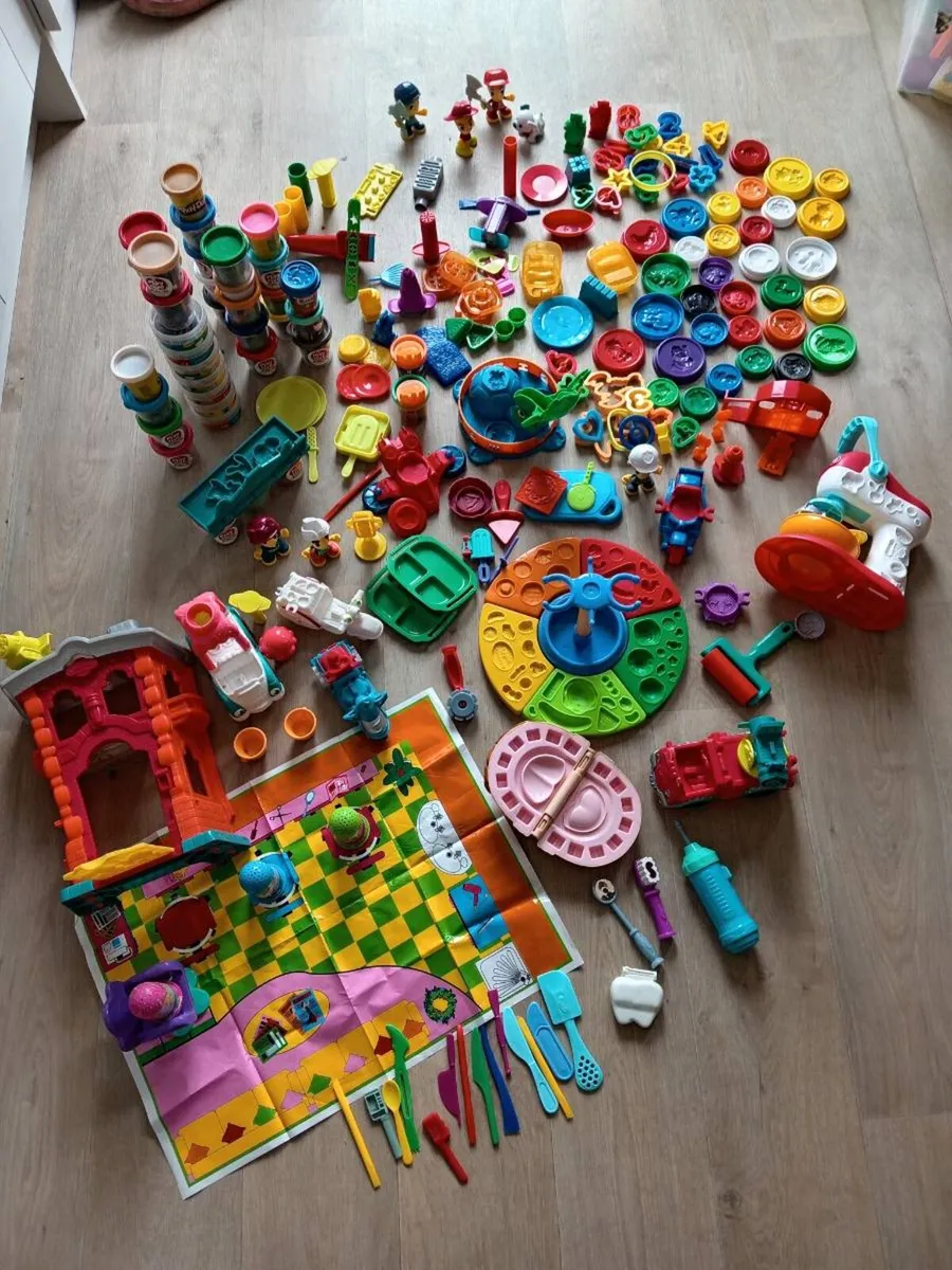 Playdough mix of sets - Image 1