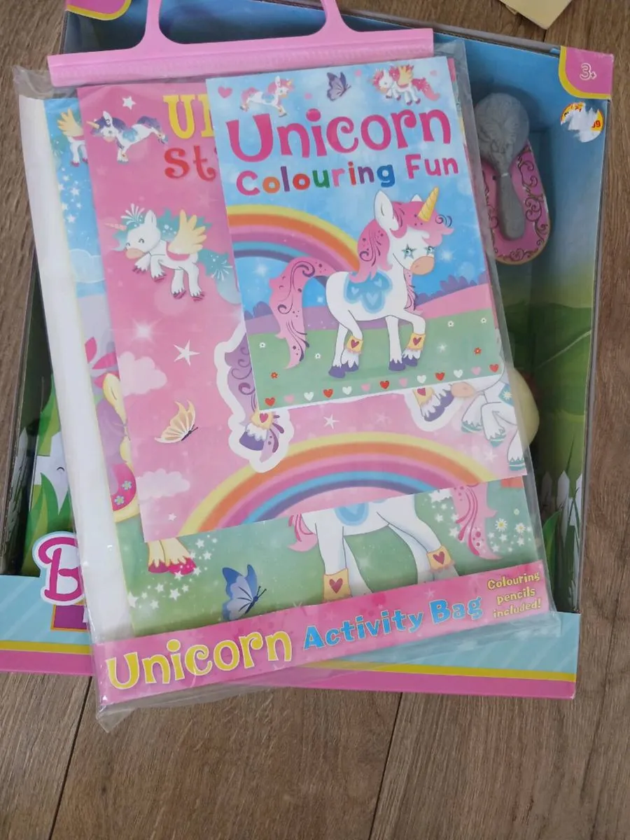 Princess doll w horse plus unicorn activity pack - Image 2