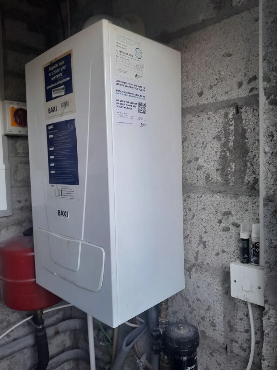 Baxi Eco Blue Combi Gas Boiler - Image 2