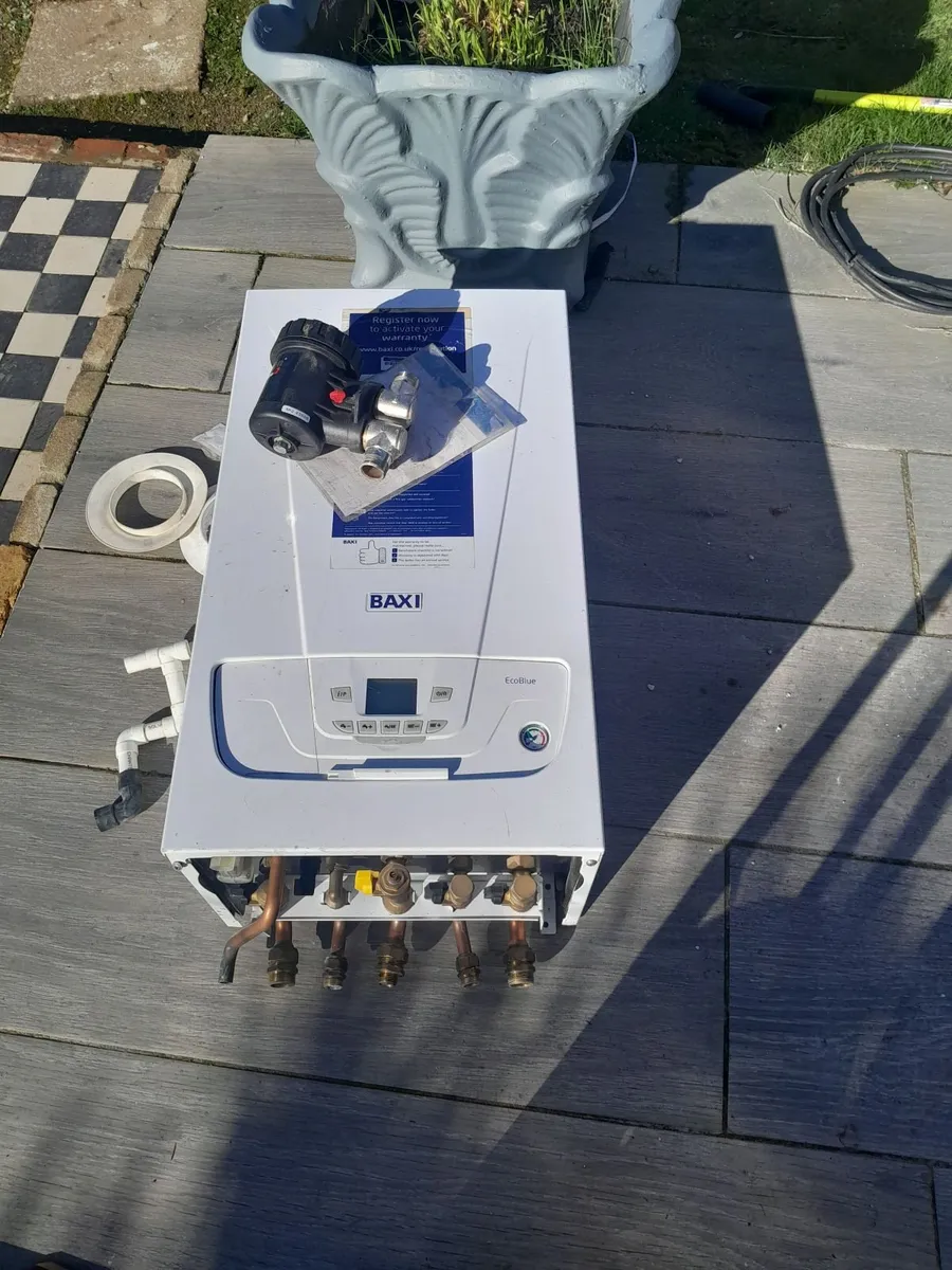 Baxi Eco Blue Combi Gas Boiler - Image 4
