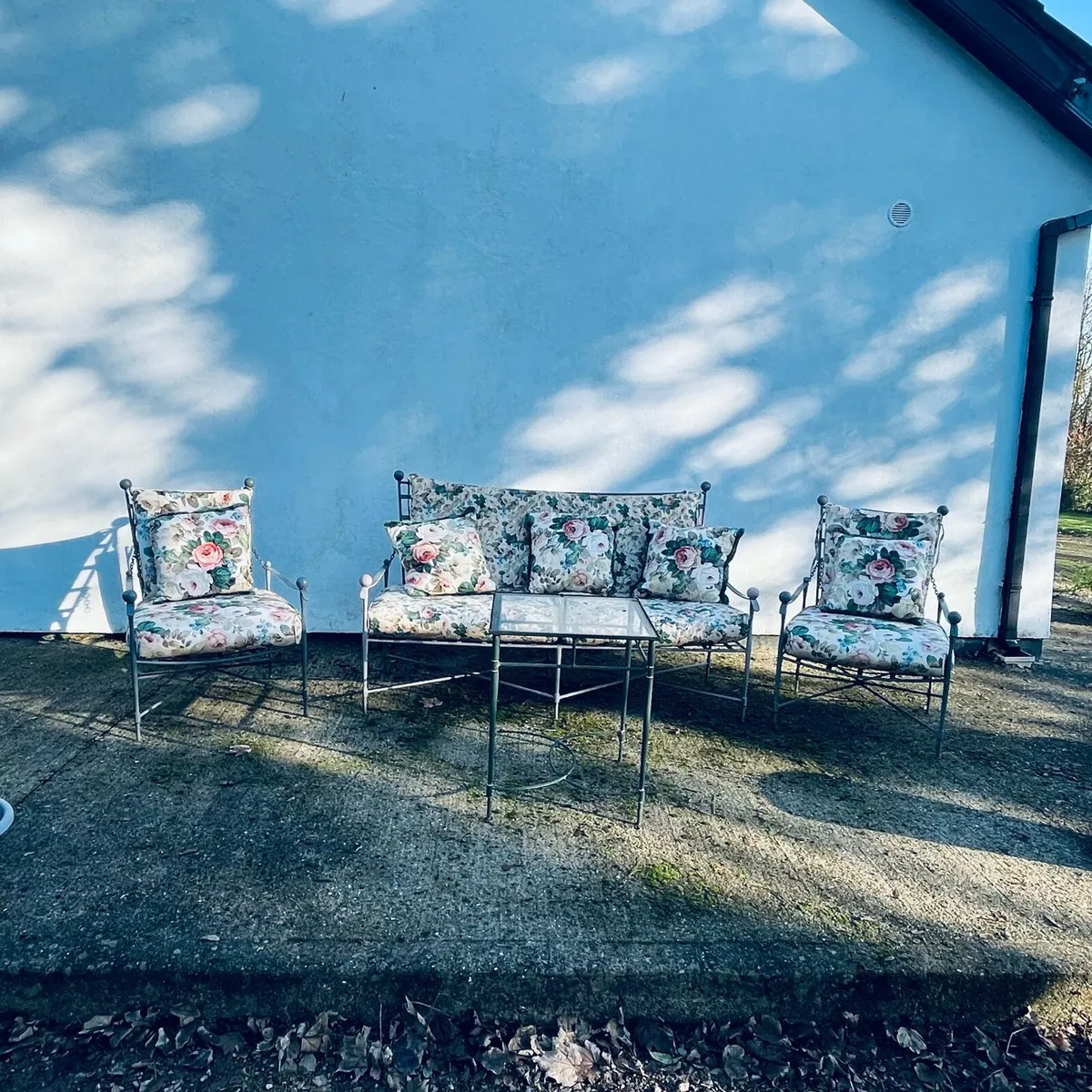 House contents. - Image 4