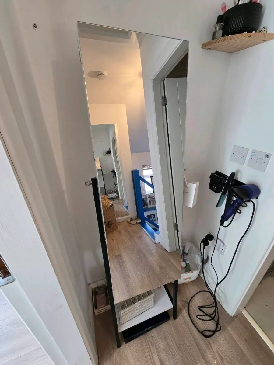 Jewellery Cabinet - standing - Image 3