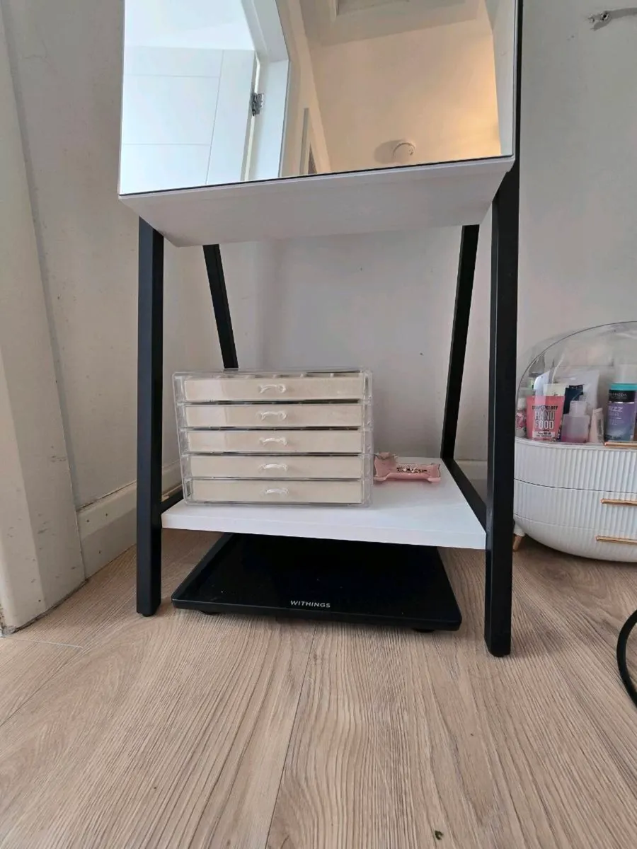 Jewellery Cabinet - standing - Image 2