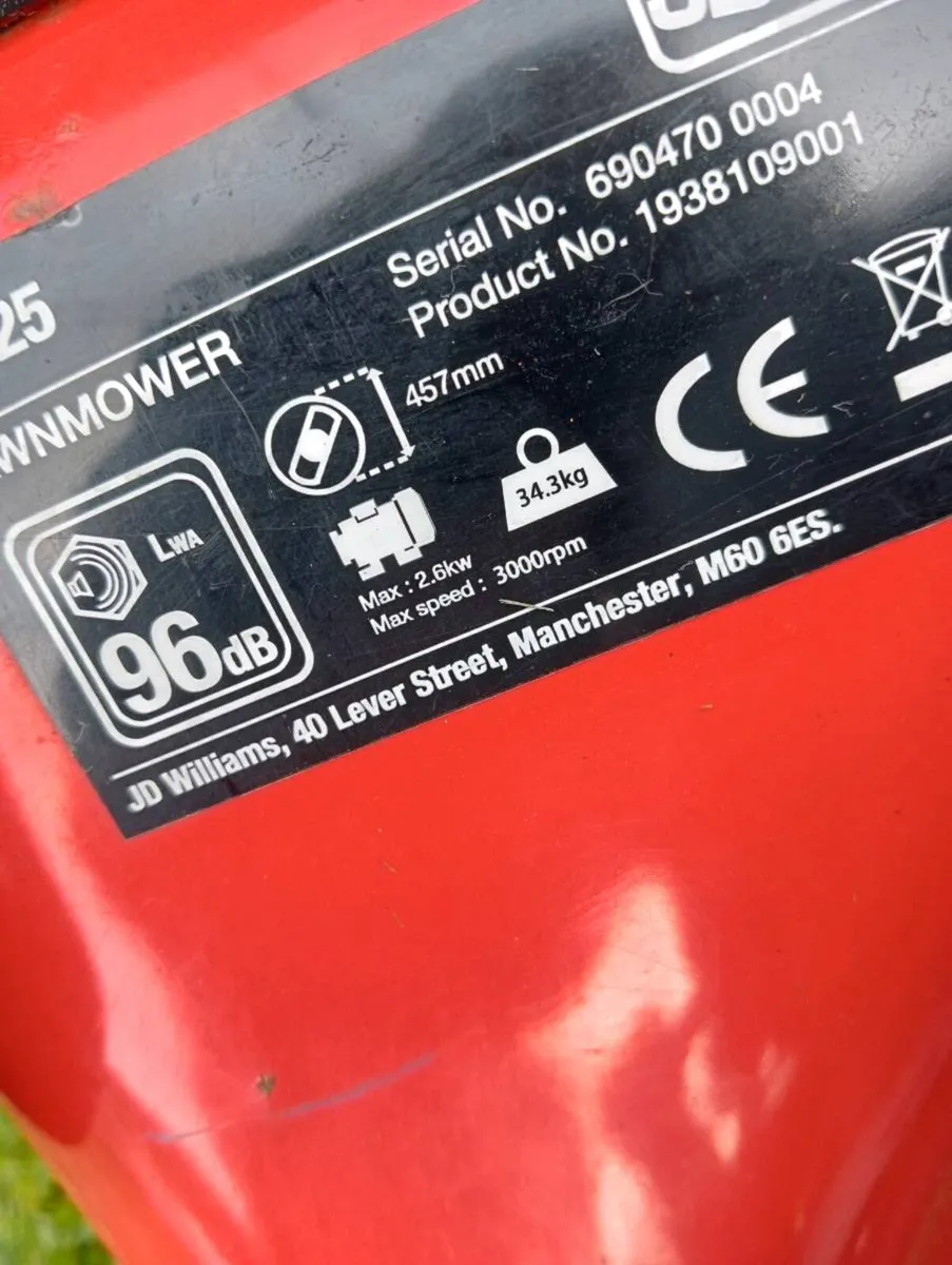 Self propelled lawnmower - Image 4