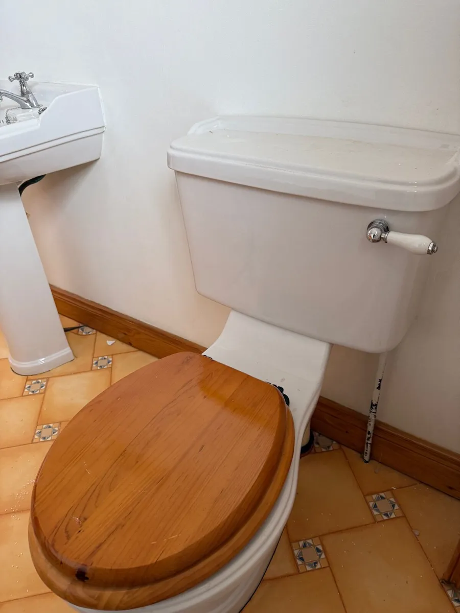 Toilet and Basin sink with pedestal. - Image 2