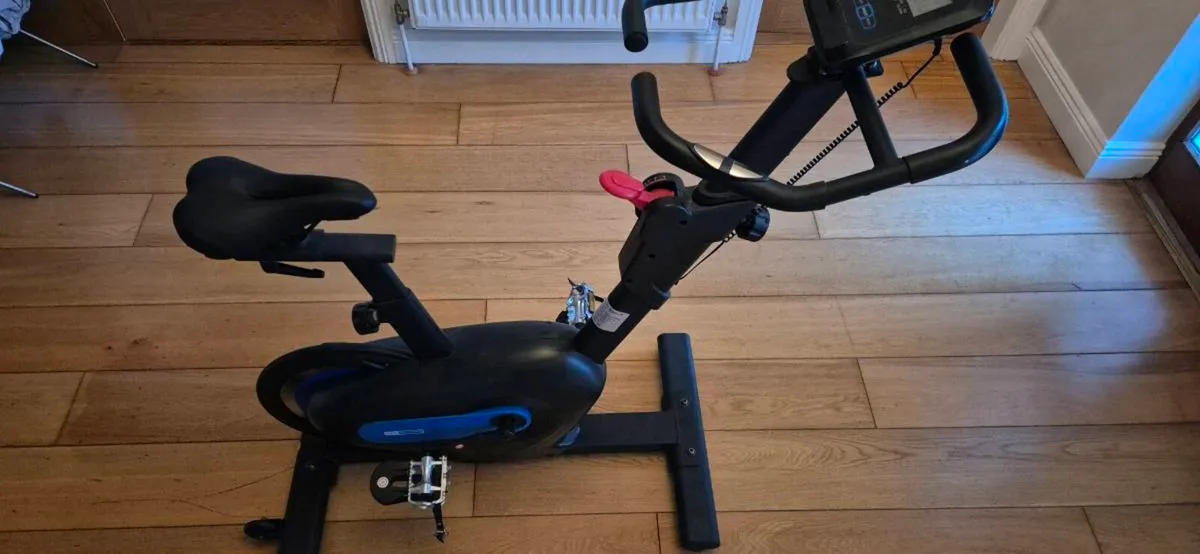 Exercise bike - Image 1