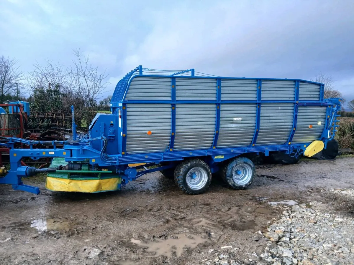 Few machines for sale - Image 1