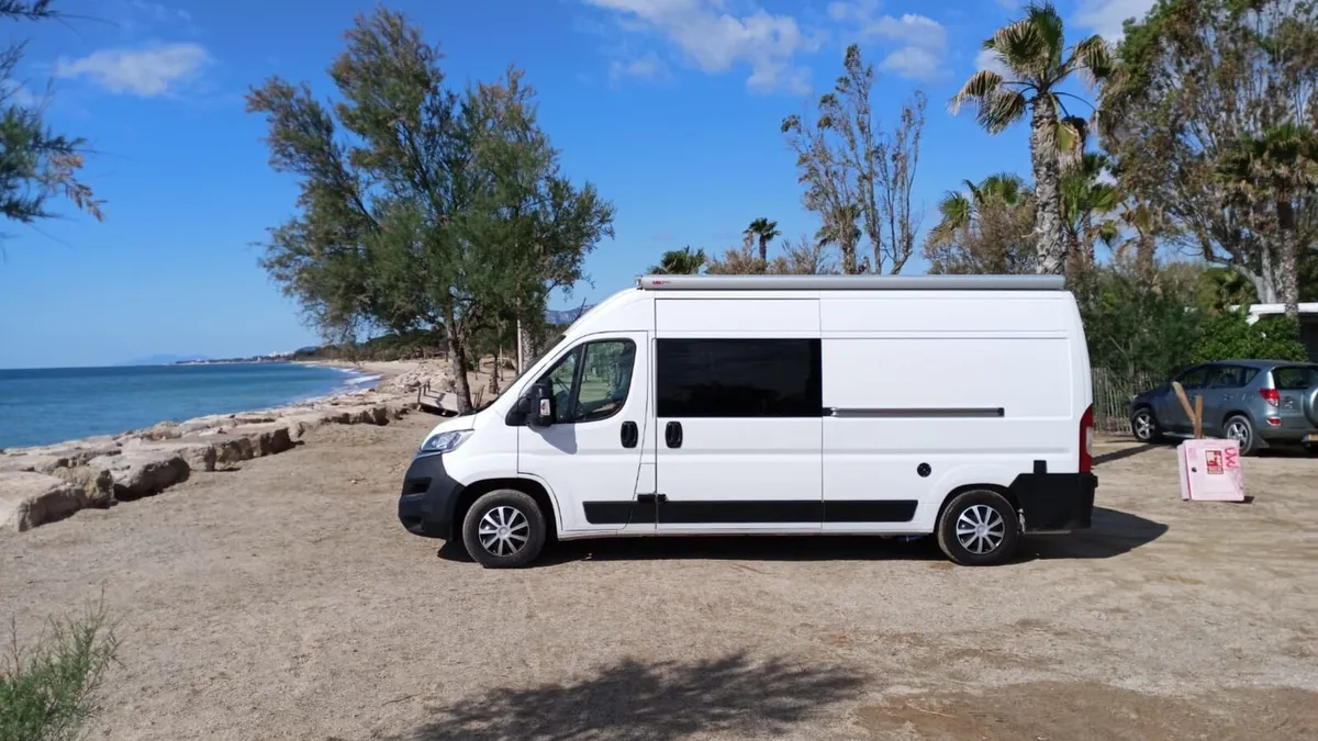 Campervan , Citroen Relay 2.2Hdi, 2021 reg,  73000 - Image 4
