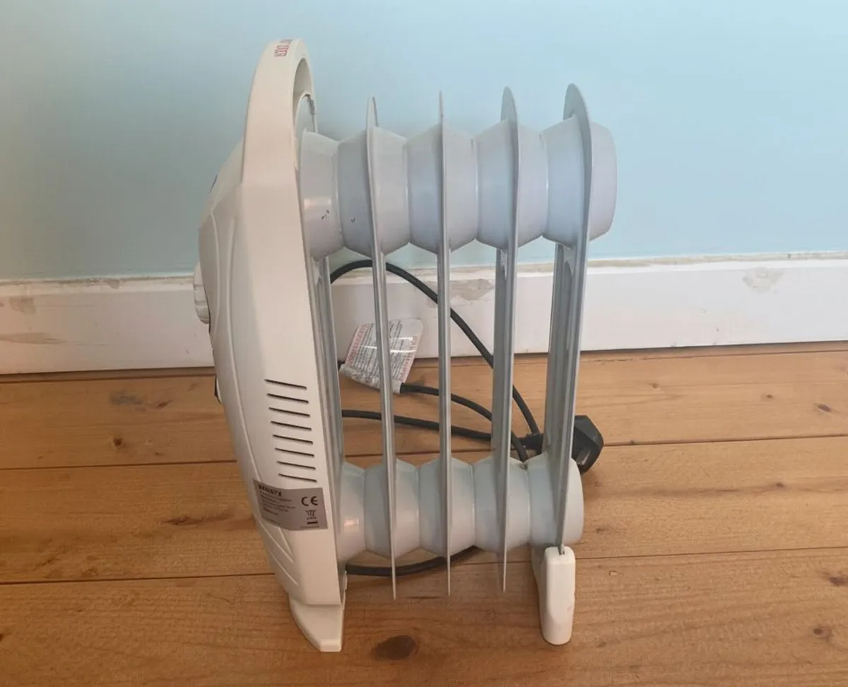 Texet Mini Oil Radiator – Space-Saving Heater - Image 4