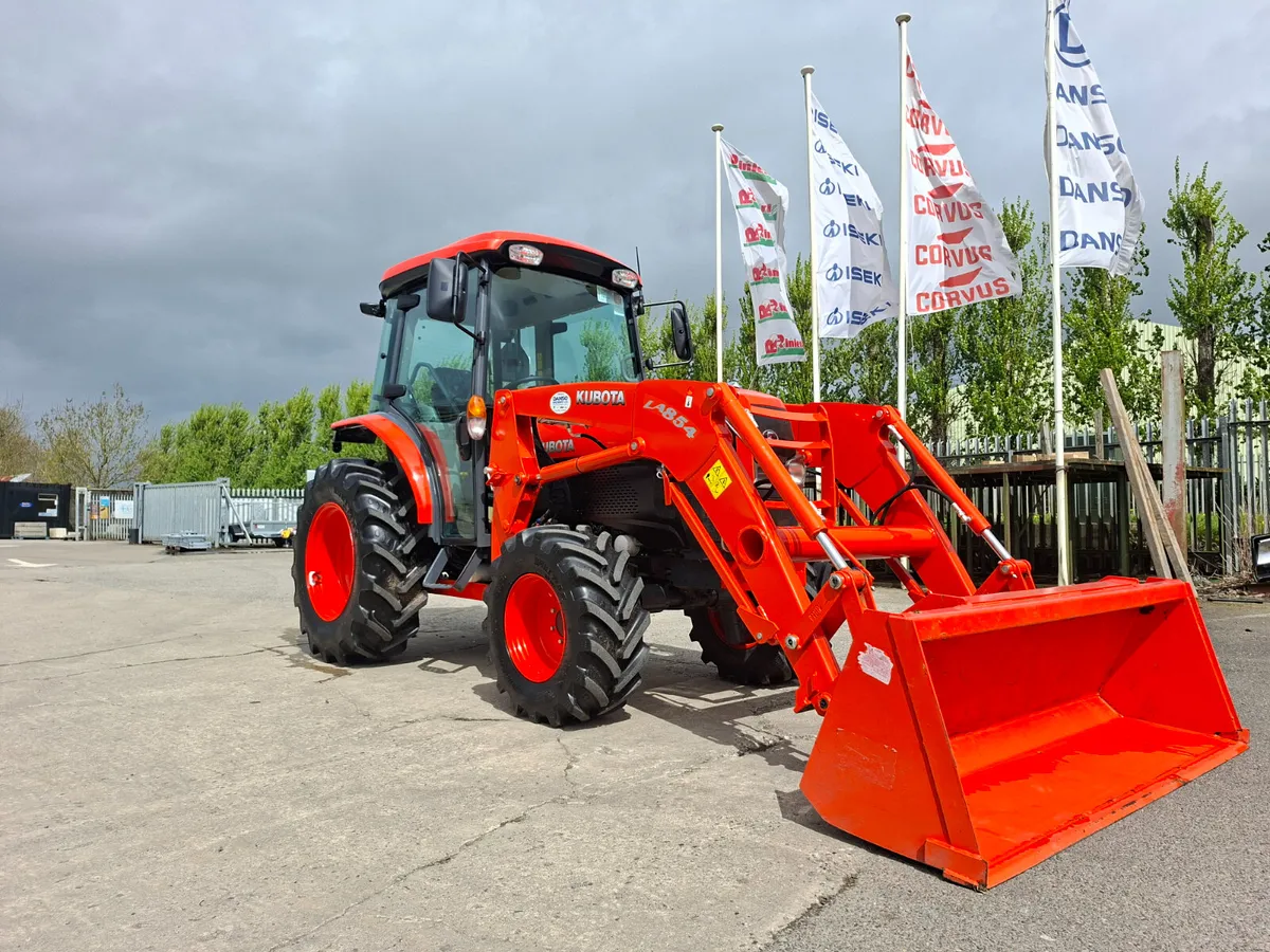 Kubota L2501 compact tractor - Image 1