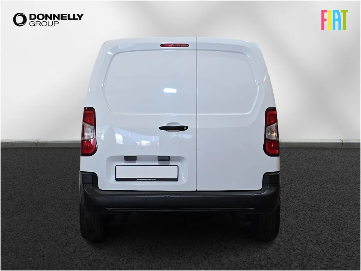 Vauxhall Combo Cargo L1 Diesel Edition - Image 4