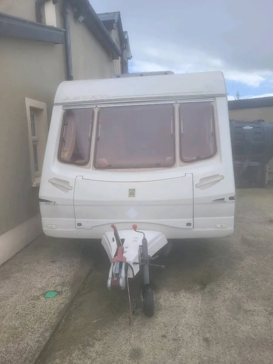 4 bert Abbey adventura fixed bed caravan - Image 2