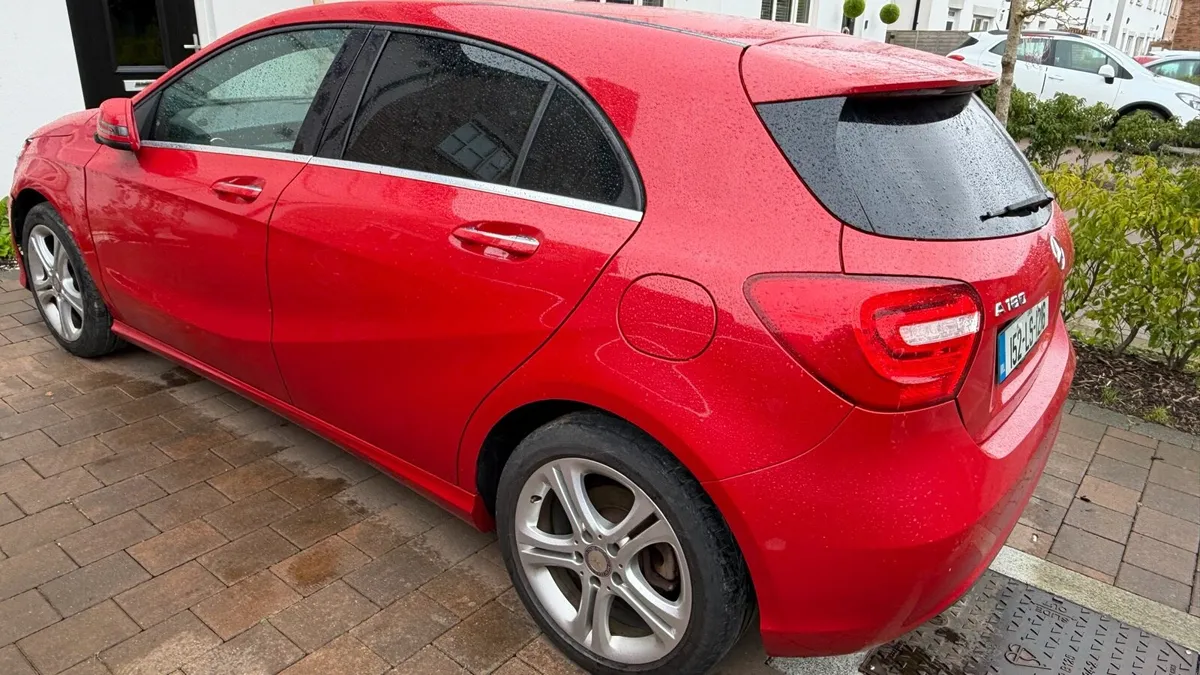 Mercedes A180 1.6 Petrol Automatic 53000 KM - Image 2