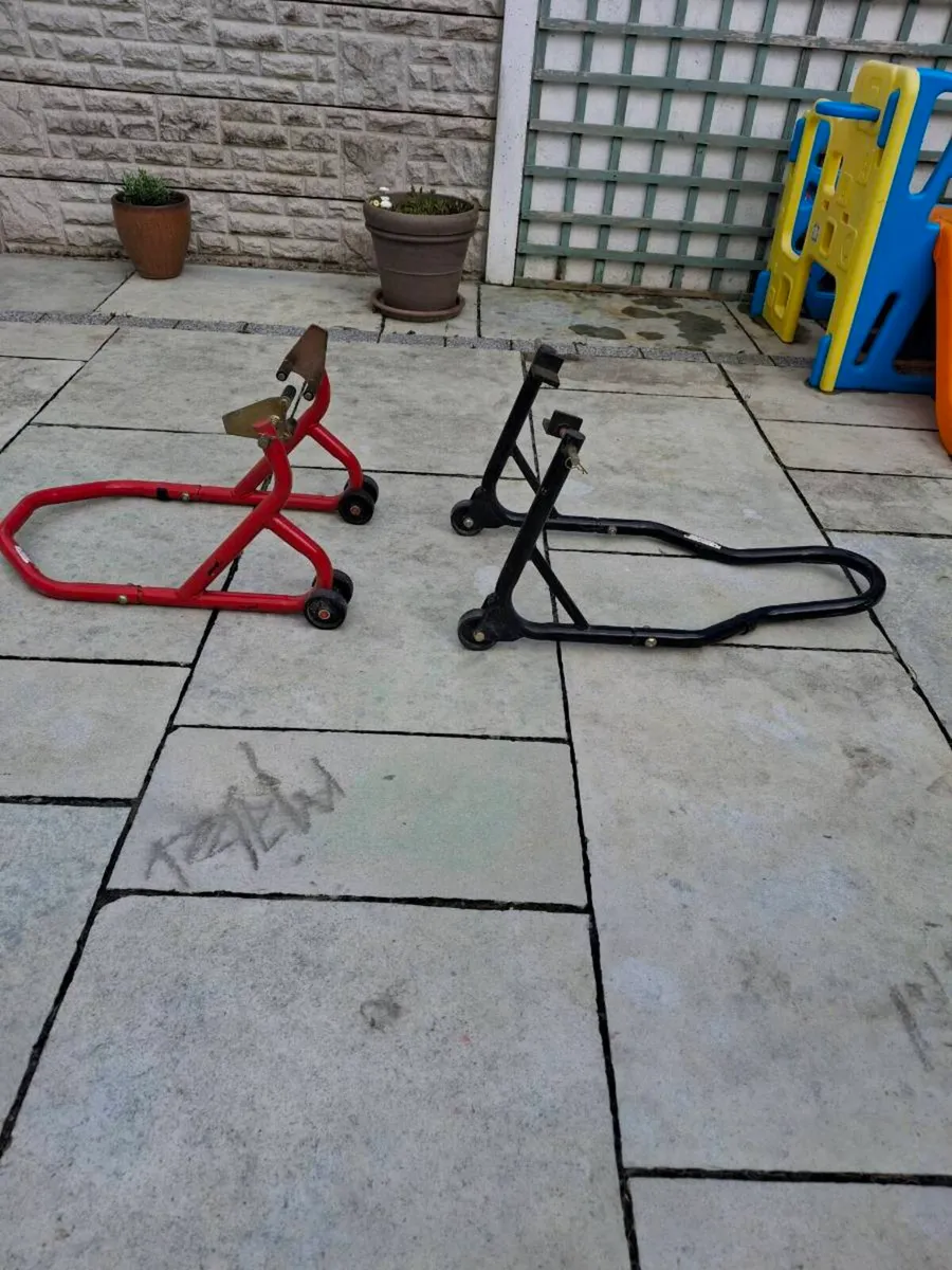 Motorbike stands - Image 1