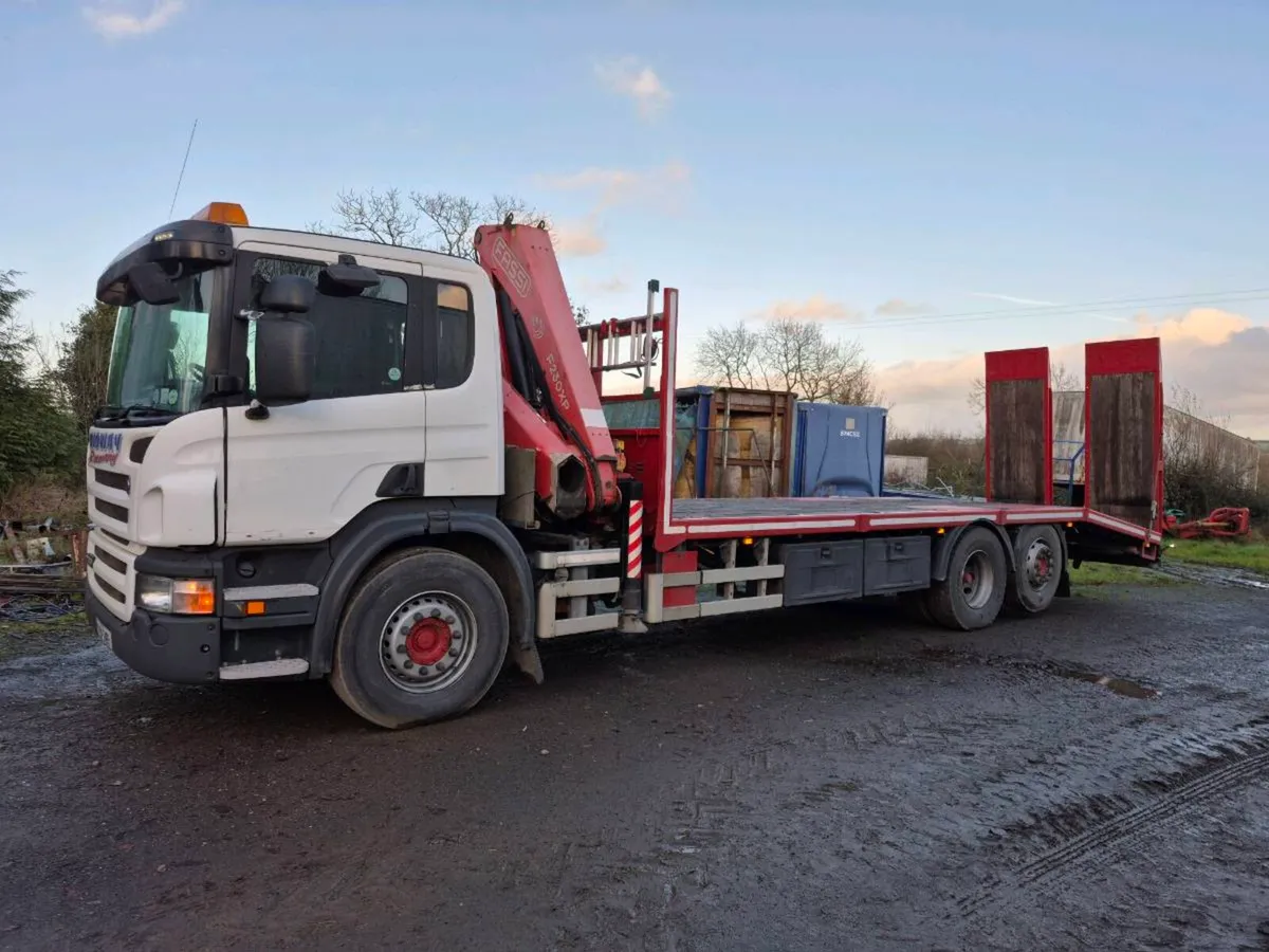 Truck and crane hire - Image 2