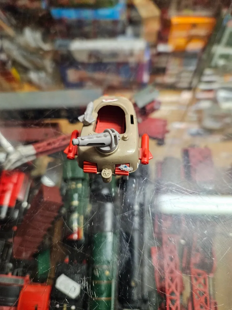 Vintage Manta Force - Image 2