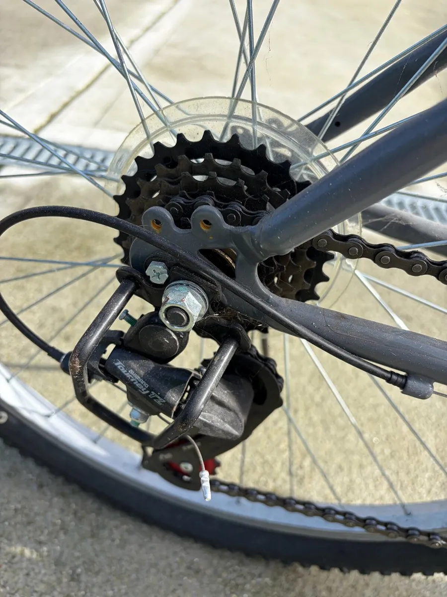 Airwalk bicycle (hardly used) - Image 4