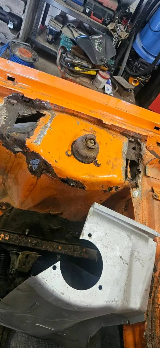 Escort mk2 rolling shell - Image 4