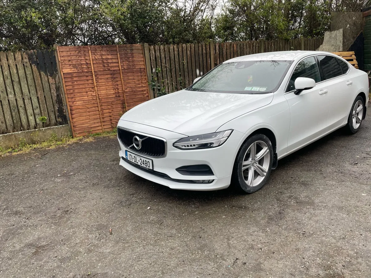 Volvo s90 - Image 2