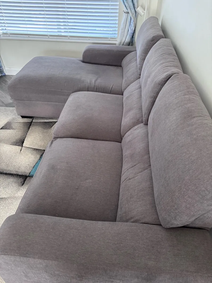 Corner sofa with chaise left handed - Image 1