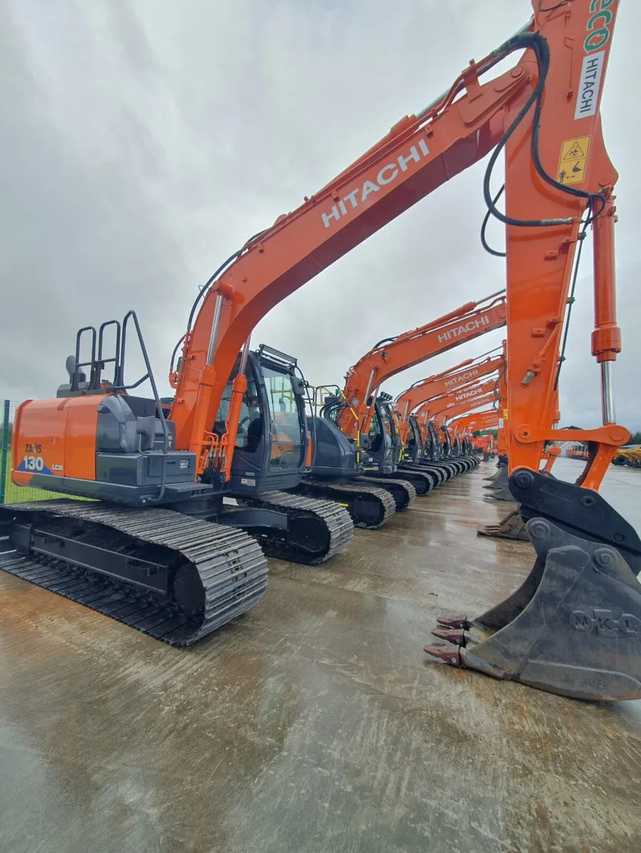 HITACHI ZX130-6 - Image 1