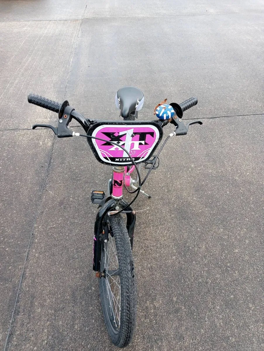 Pink bmx bike - Image 3