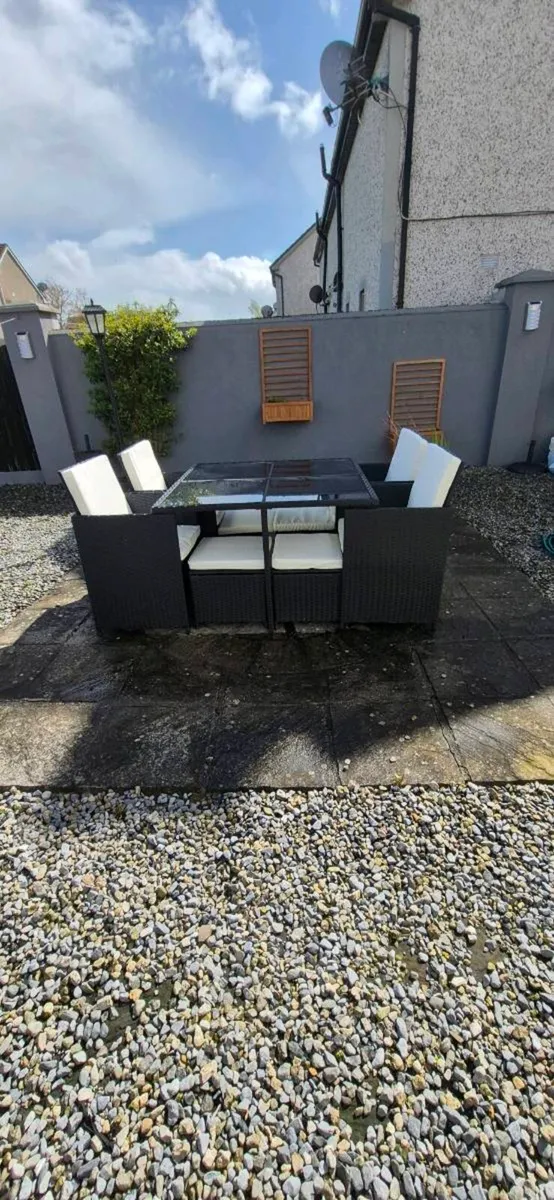 9 piece rattan cube set - Image 1