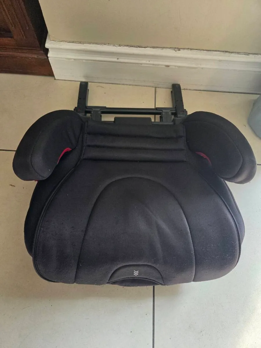 Car Seat - Image 2