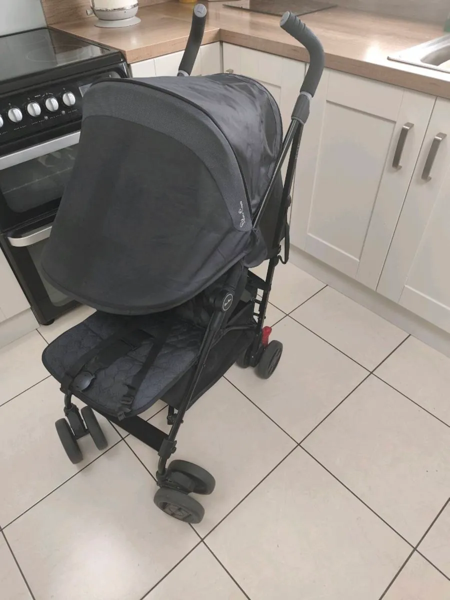 Silver cross stroller - Image 1