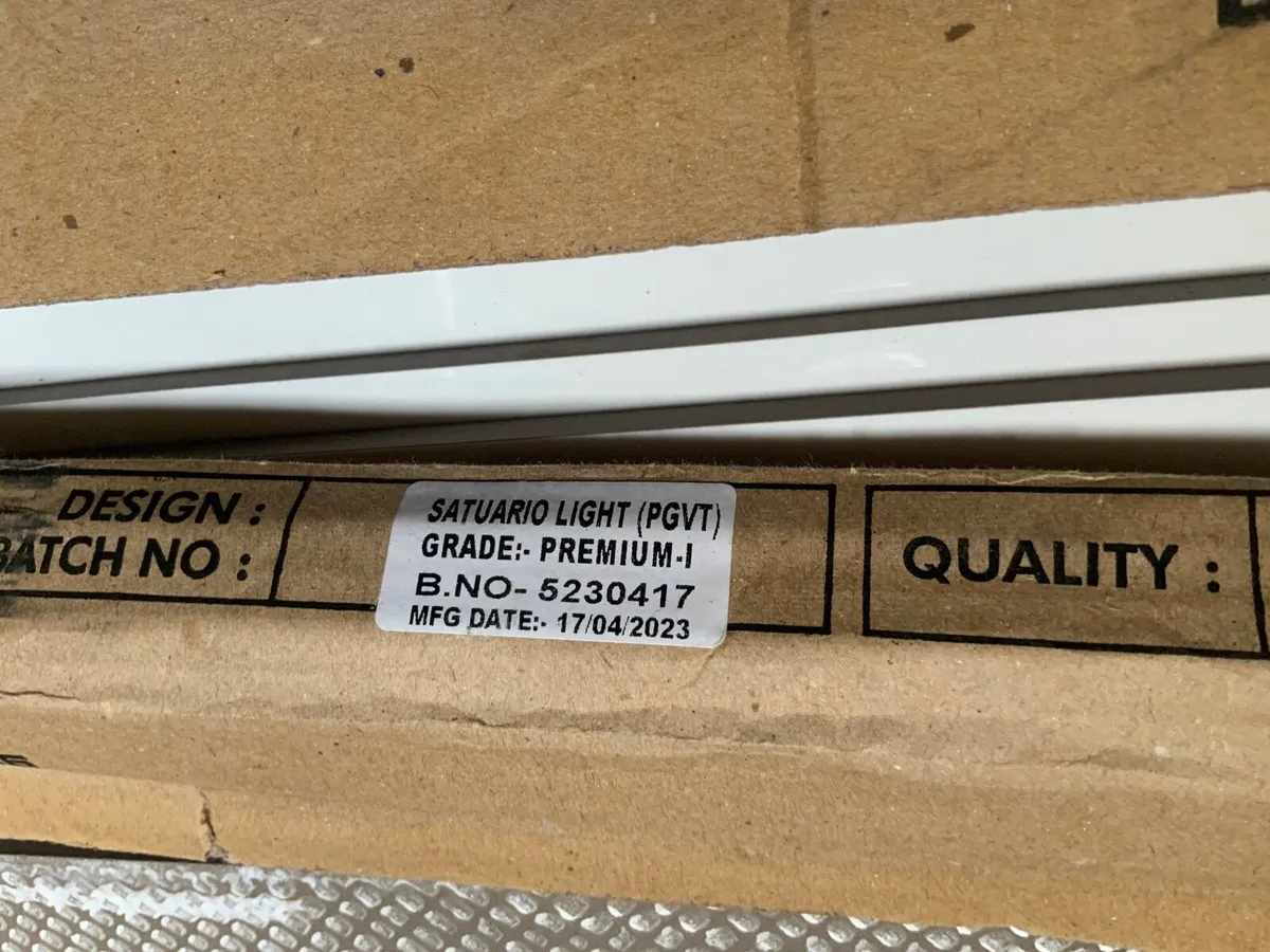 Cream tiles - Image 3