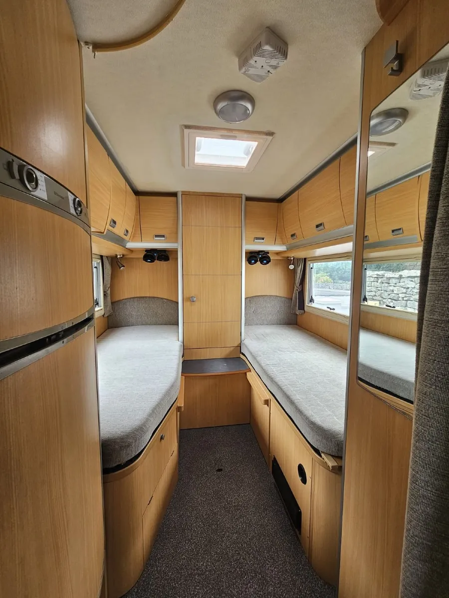 Camper Van - Image 3