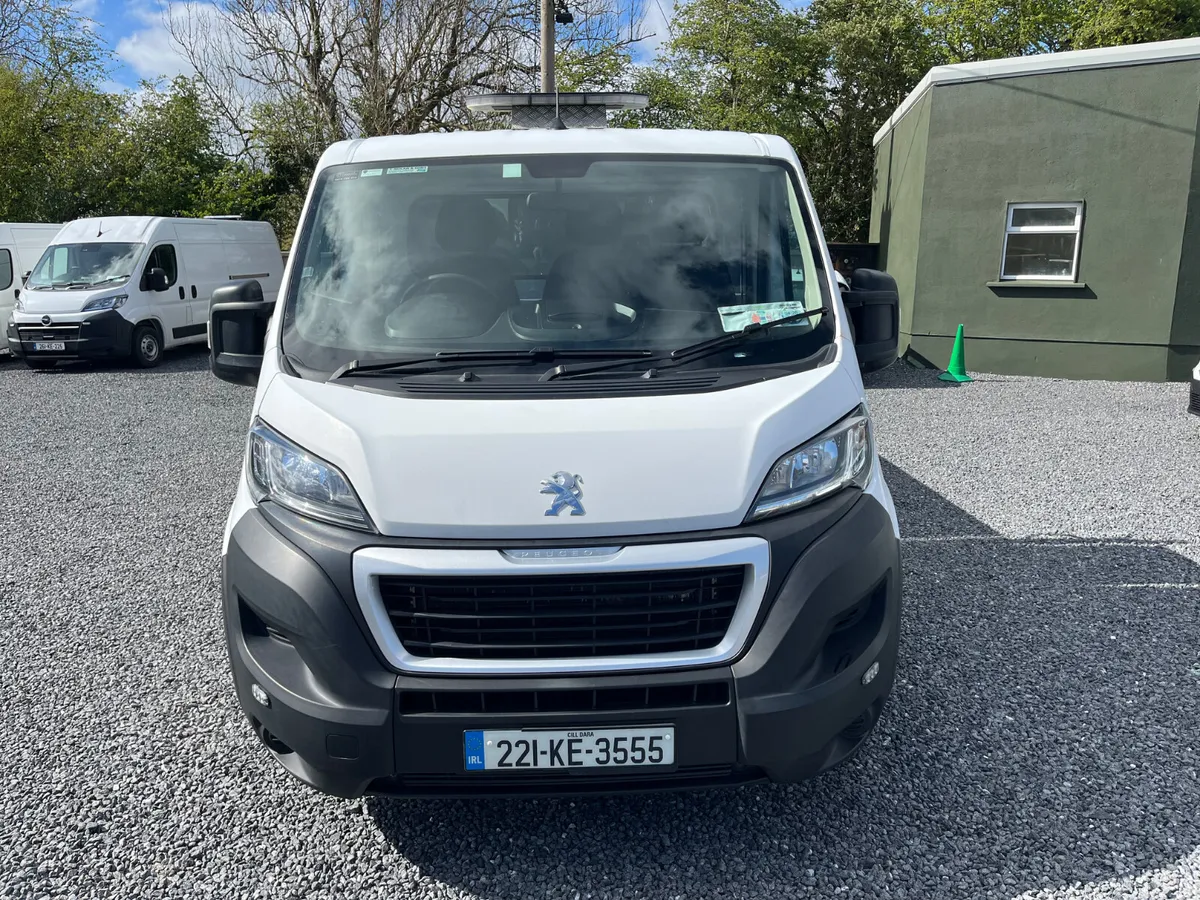 Peugeot Boxer S/Cab Tipper With Tool Pod - Image 2