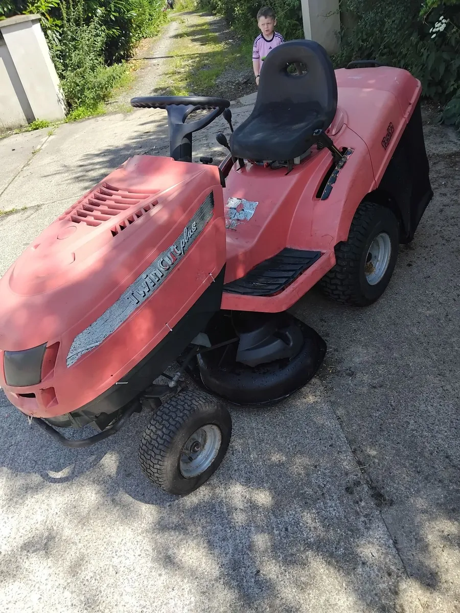 Castelgarden mower - Image 1