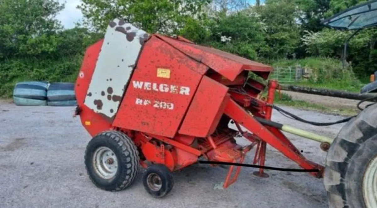 Welger Rp 200 baler - Image 1