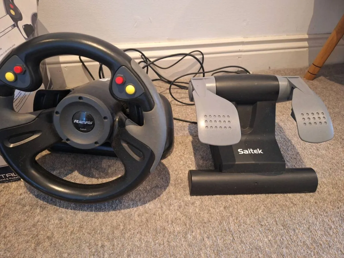 Steering wheel - Image 2