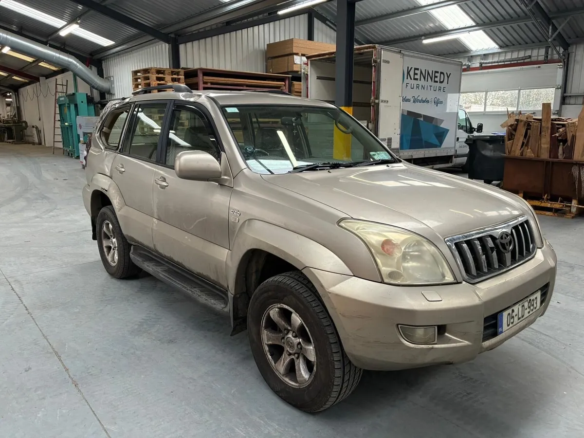 Toyota landcruiser - Image 3