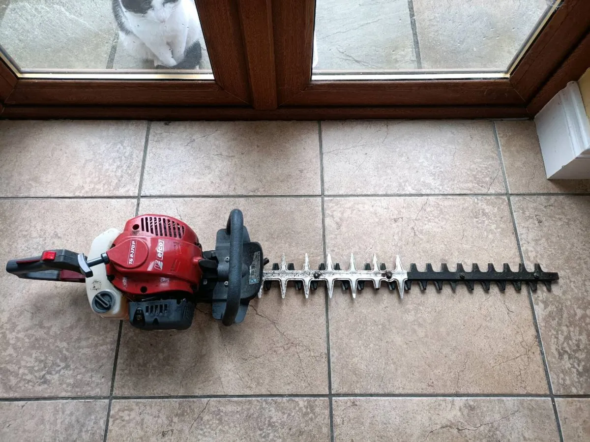 Hedge Trimmer - Image 3