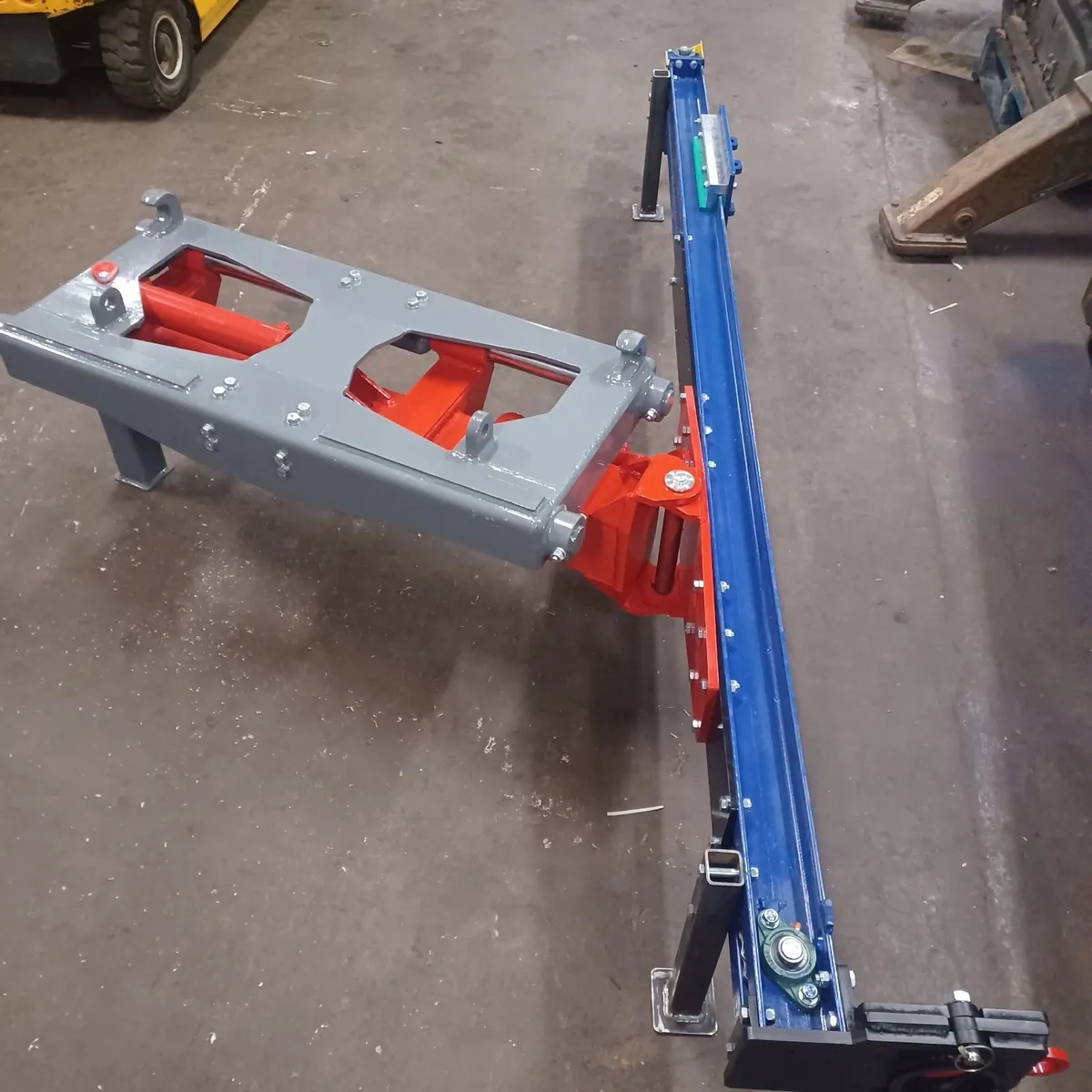 Ford Other 1968 - Image 2