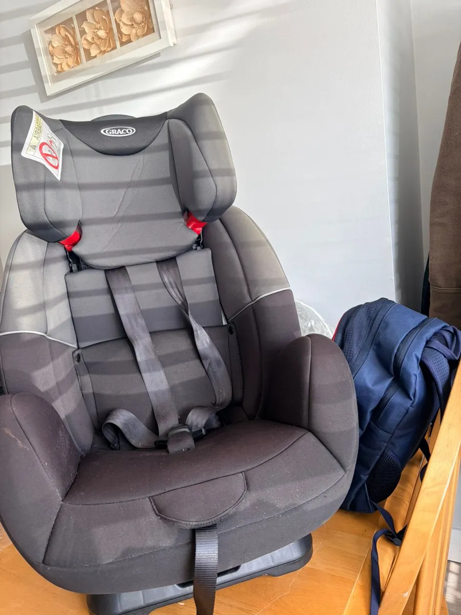 Graco Car Seat - Image 3