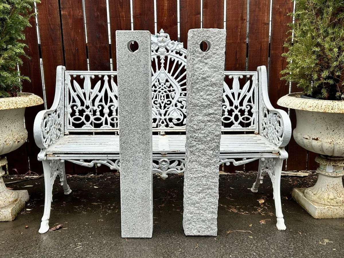 A selection of parking bollards - Image 1