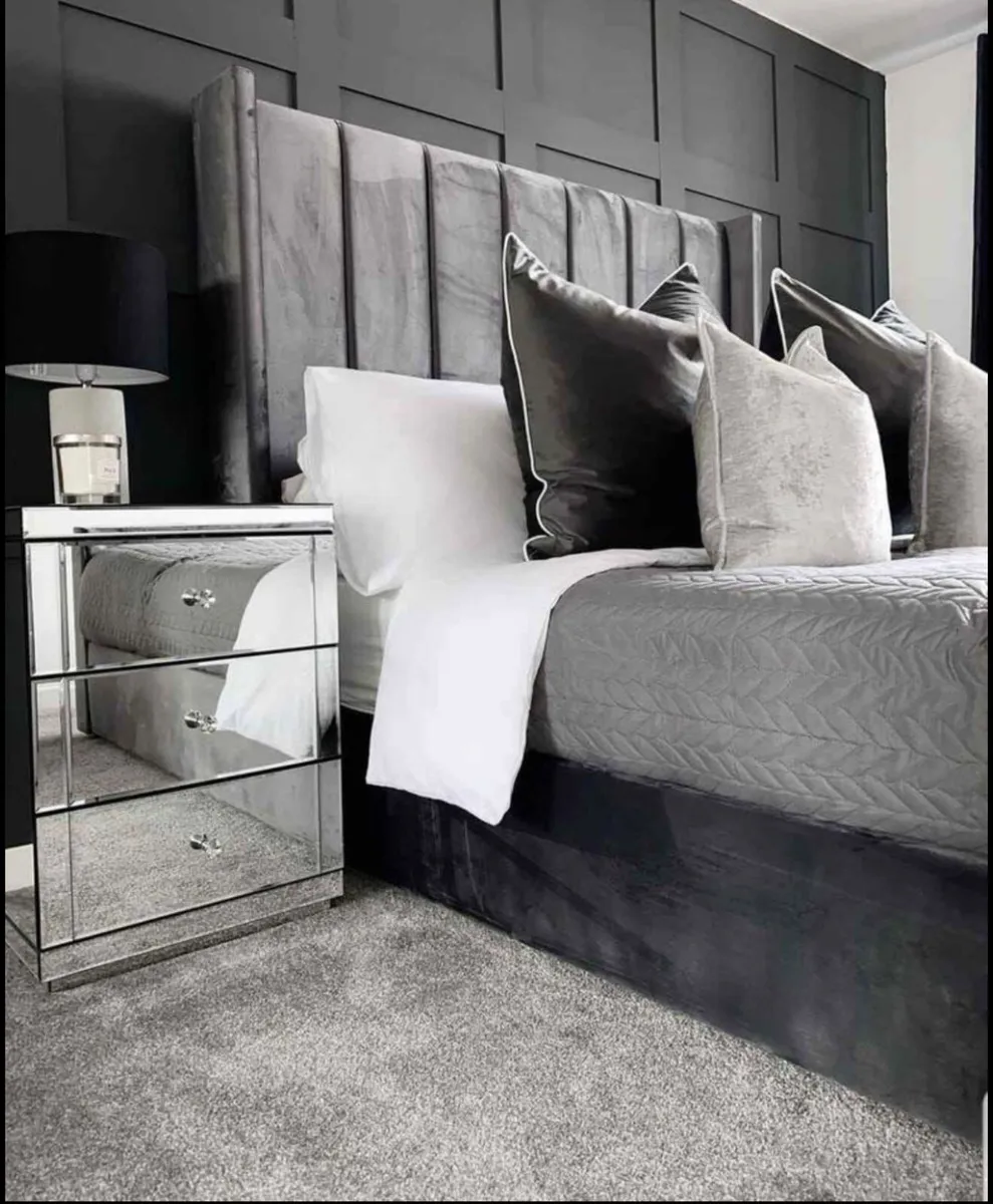 New Indiana Frame Beds With Mattresses - Image 3