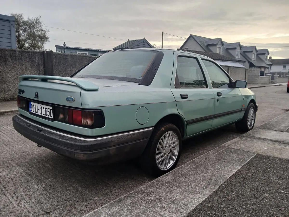 Ford Sierra Saphire Ghia - Image 2